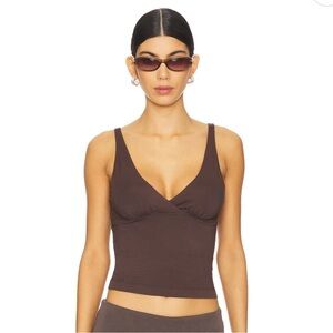 ✨ NWT Geel Ren Top in Hickory Brown ✨